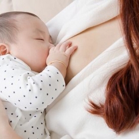 助産師に聞いた！がんばりすぎない「母乳育児」成功のコツ