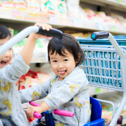 「双子語」で会話も…不思議がいっぱいの人間関係【続・双子ちゃんがやって来た vol.4】