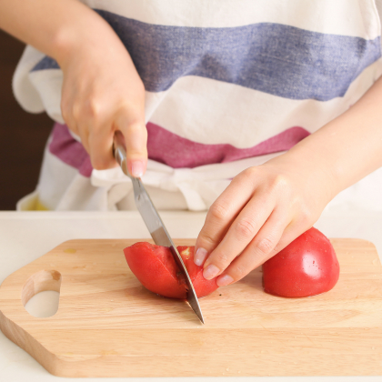 知らずにやってた！「包丁の切れ味」がどんどん悪くなるNG使い方4つ