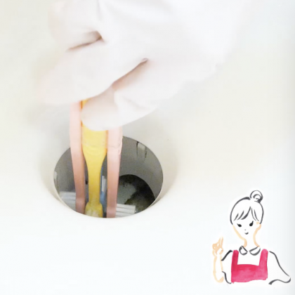 パイプや排水口がピカピカに！「360度歯ブラシ」 家事研究家・高橋ゆきの魔法のお掃除道具DIY