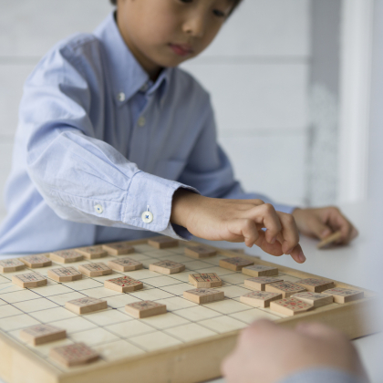 子どもがぐんぐん伸びる！将棋専門サイトの編集長に聞いた「将棋」をさせるメリット