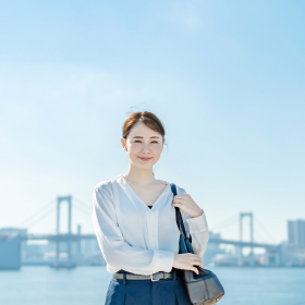 違いは何？面接で「マイナス印象を与える話し方」「好印象を持たれる話し方」【森本千賀子の転職アドバイス】