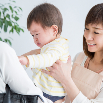 保育園に預ける朝、泣きすがる我が子を見るのが辛い…どうすれば納得してくれる？【井桁容子先生に聞く 保育園との付き合い方】#6