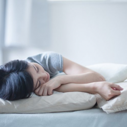 暑くて寝苦しい夜にサヨナラ！朝までぐっすり「快適に眠るための工夫」を調査