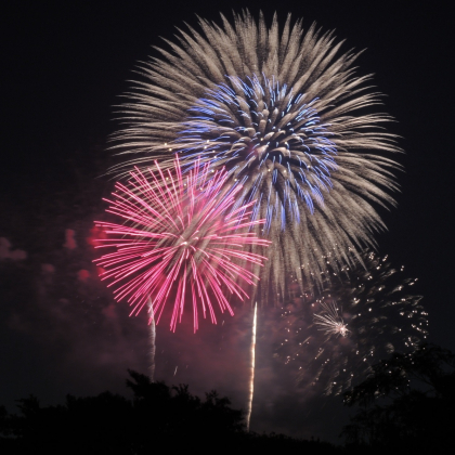 花火鑑賞をより快適にしてくれる！花火大会に持っていくと便利なアイテム