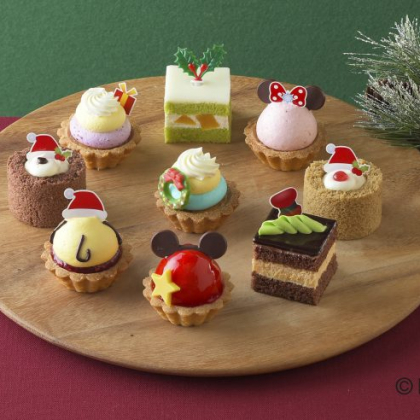 ディズニー ツムツムの「クリスマス限定プチケーキセット」銀座コージーコーナーから発売