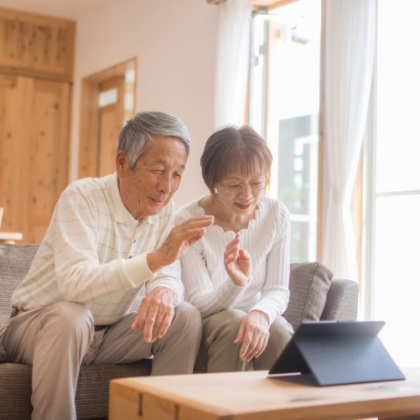 直接会えない今、「じいじ・ばあば」にしていること。ビデオ通話にお手紙、そして…