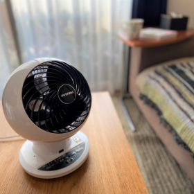 冬こそサーキュレーターがフル活躍！夏の使い方との違いや換気についてアイリスオーヤマさんに聞きました