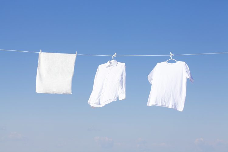 夏の洗濯事情を調査！バスタオル、夏はどのくらいの頻度で洗ってる？毎日洗わない人の理由は…