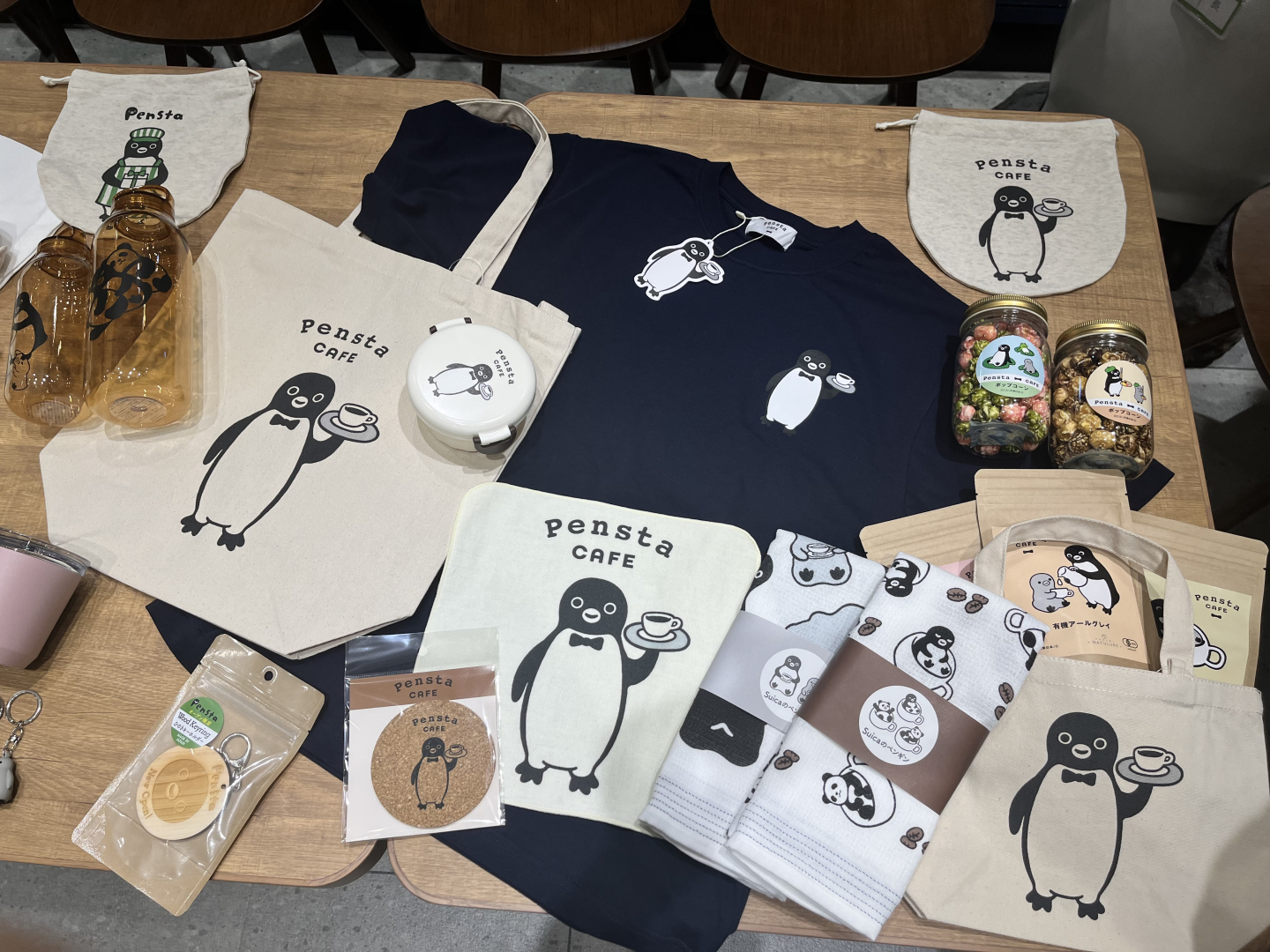 「Suicaのペンギン」をテーマにしたカフェ＆ショップが上野にオープン！可愛いグッズに大満足　