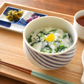 子どもにも食べやすくアレンジ【七草がゆ（風）】楠さんちのホットクックレシピ Vol.60