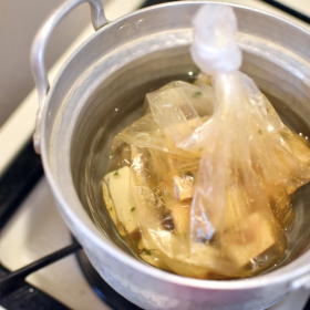 栄養豊富な「高野豆腐」は防災食としても優秀！ローリングストックに加えてみよう