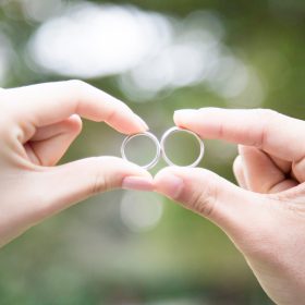 夫が嫌いだから指輪をしない!? 3人に1人が結婚指輪をつける中、つけない派の理由・いまどき結婚指輪事情【妻編】