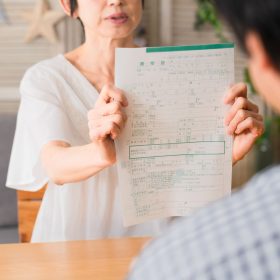 「熟年離婚」とか考えたりする…？妻100人にズバリ聞いたら衝撃の本音が続出【妻編】