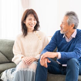 【妻のホンネ調査】もしも夫から「僕への愛情はある？」と聞かれたら、妻は心の中で何を思うのか…半数以上が「好き」と回答