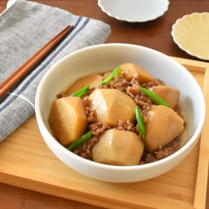里芋は下茹で不要、作り置きにも！【里芋のそぼろ煮】楠さんちのホットクックレシピ Vol.83