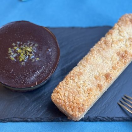 【成城石井】ドバイ風に濃厚バター…新作スイーツが止まらないおいしさ！「韓国グルメフェア」開催中