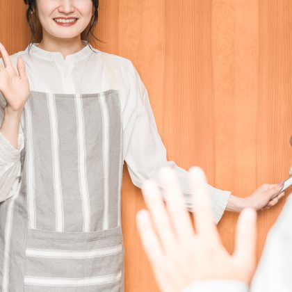 夫の帰宅が遅い夜は「イラッ」or「ラッキー」？妻たちの本音に共感の嵐