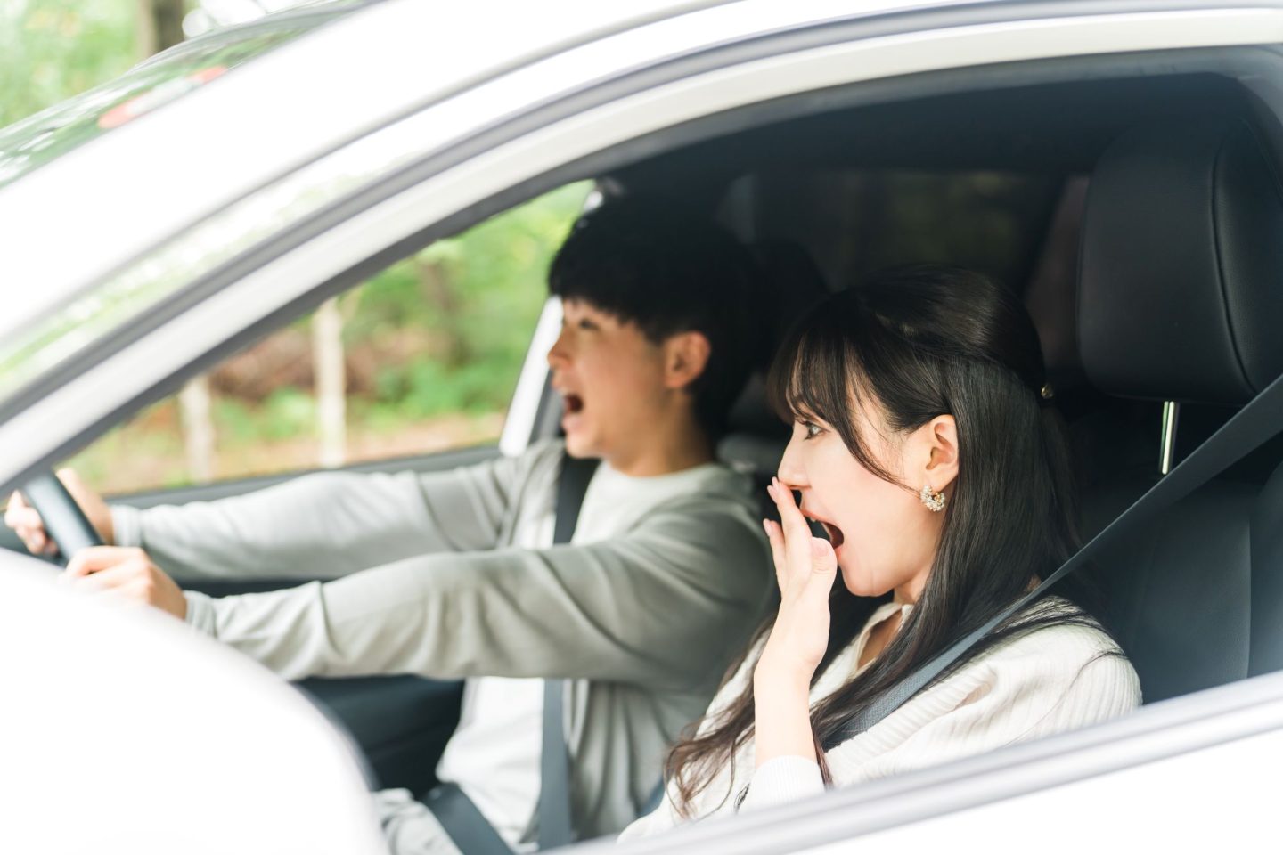 クルマを運転中に8割が「車道の自転車にヒヤッとした」ことがある！自転車違反の罰金へのリアルな声