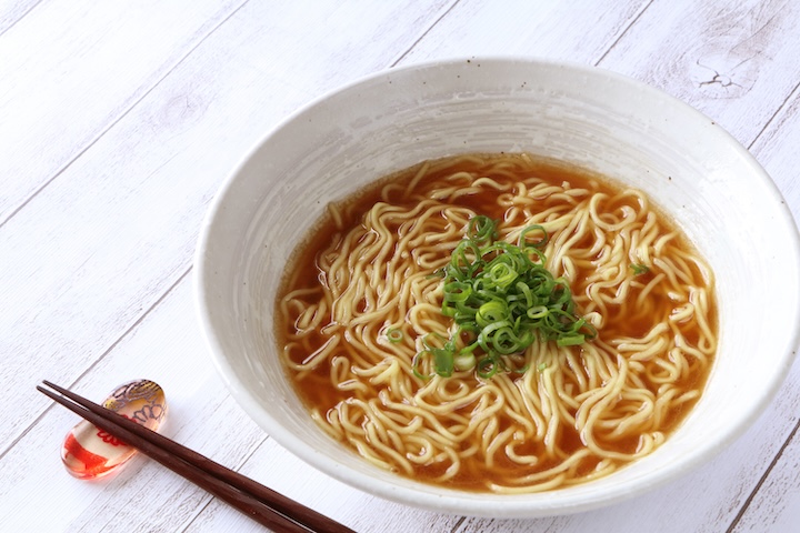 「袋入りインスタントラーメン」を美味しく食べたい！みんなのおすすめ具材とレシピを聞きました