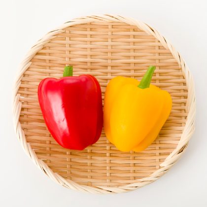 赤と黄色のパプリカどっちが甘いと思う？色によって味や栄養に違いが！知られざる「パプリカの基礎知識」