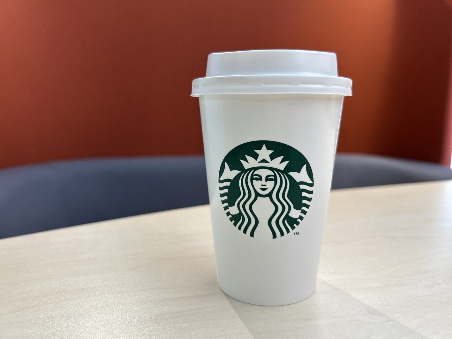 みんなが「おいしい」と思ってるコーヒーはどれ？「ドトール」、「セブン」、「コメダ」を抜いた圧倒的人気の存在が