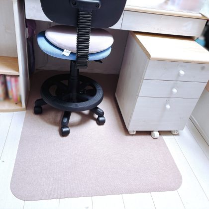 【ニトリのおすすめ】もっと早く買えばよかった…！ずれない「チェアマット」が快適すぎた話