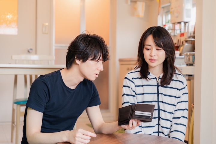 夫の「そこケチる？」にモヤモヤ…。男女の“金銭感覚の違い”が夫婦のすれ違いに!?