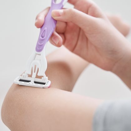 「毛が気になる…」いまどき小学生の“ムダ毛問題”どうしてる？三姉妹の母が考えた対策