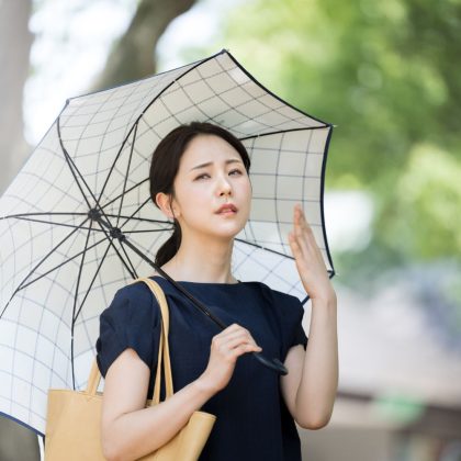とにかく暑かった！アイス、冷感グッズ、ペットボトル飲料…「この夏、例年に比べて出費が増えたものTOP5」