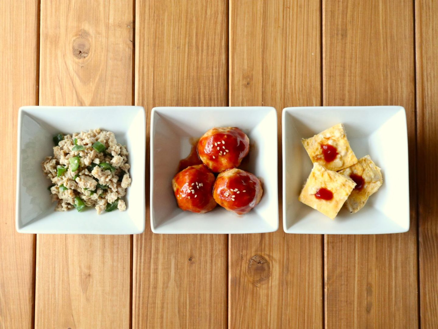 【京(みさと)さんのレンチンお弁当おかず】鶏ひき肉で!肉団子、そぼろ、オムレツを作ろう
