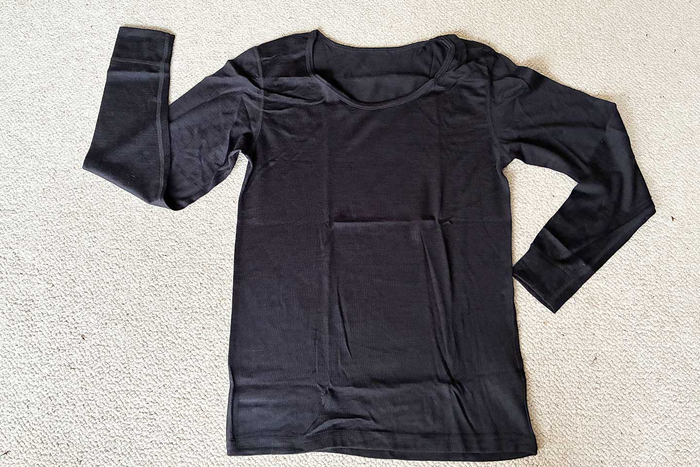 ヒートテックやめました！「ワークマン」の「メリノウール100％Tシャツ」をついに試してみた話