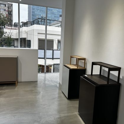 日立とカリモク家具による冷蔵庫「Chiiil with Karimoku」、新モデルが「DESIGNART TOKYO 2025」でお披露目に