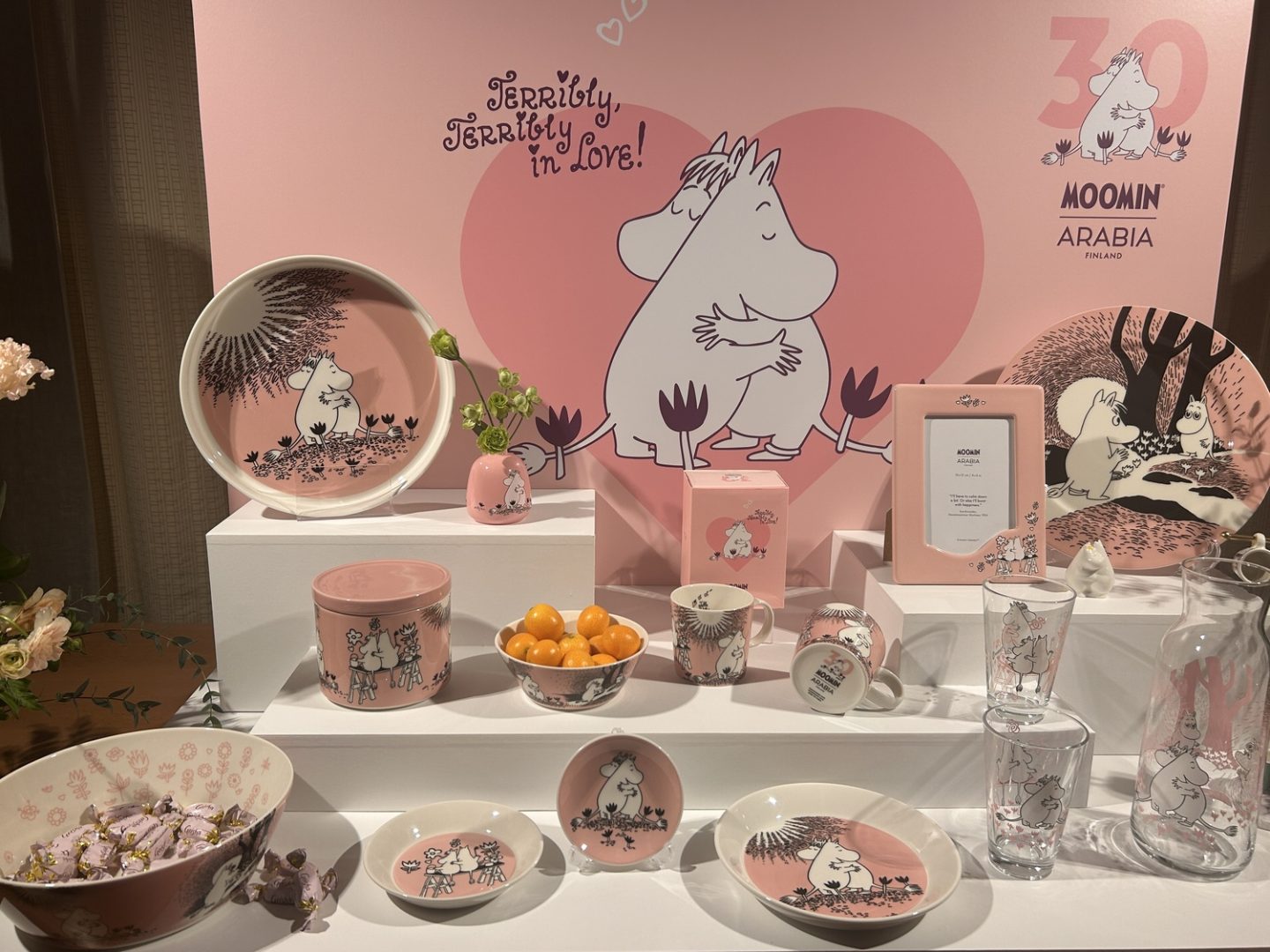 「ムーミン アラビア」の2026年新作テーマは「Love（愛）」！「ラブマグ」30周年記念コレクション