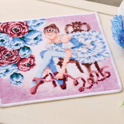 毎年大人気！「フェイラー」の年号入りハンカチ「2026年アニュアルバージョン」発売開始